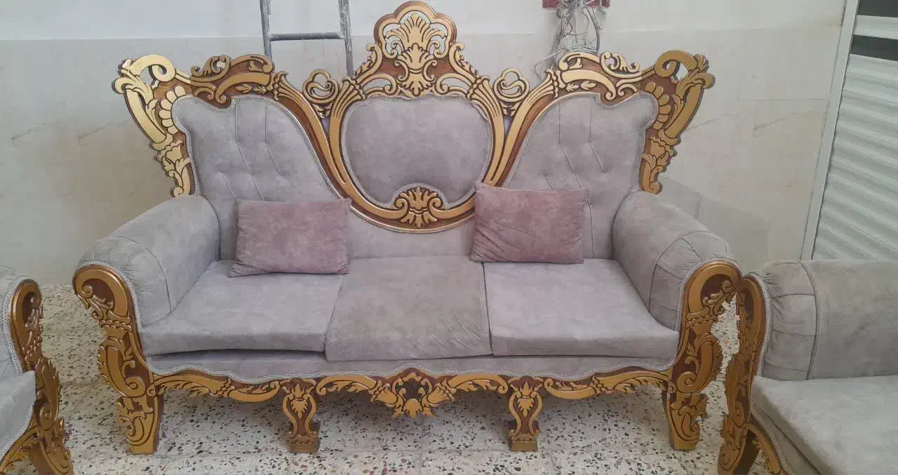 مبل سلطنتی ۷ نفره.|مبلمان خانگی و میز عسلی|ساری, |دیوار