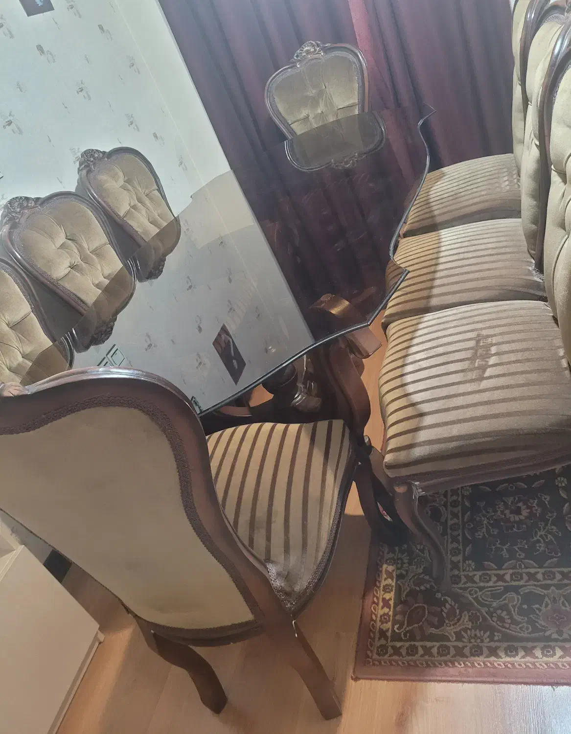 مبلمان ۷نفره بامیزناهارخوری شیشه ای و۲تختخواب|مبلمان خانگی و میز عسلی|تهران, شهران شمالی|دیوار