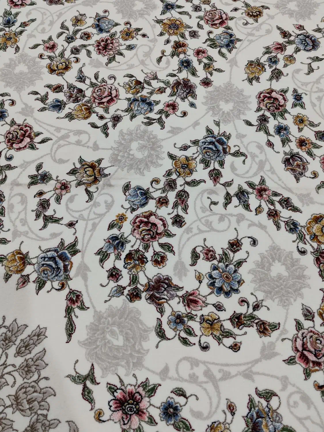 4تخته فرش 9متری افشان 1200شانه گل سرخ|فرش|قم, نیروگاه|دیوار