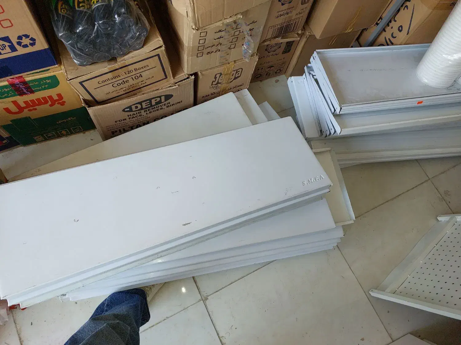 قفسه، استند، پانچ|فروشگاه و مغازه|اندیمشک, |دیوار