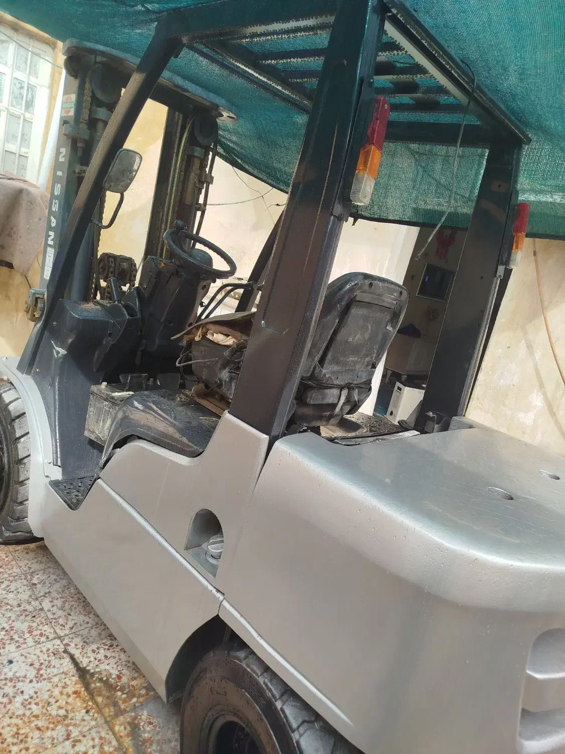 لیفتراک نیسان|خودرو سنگین|اهواز, کوی فرهنگیان ۱|دیوار