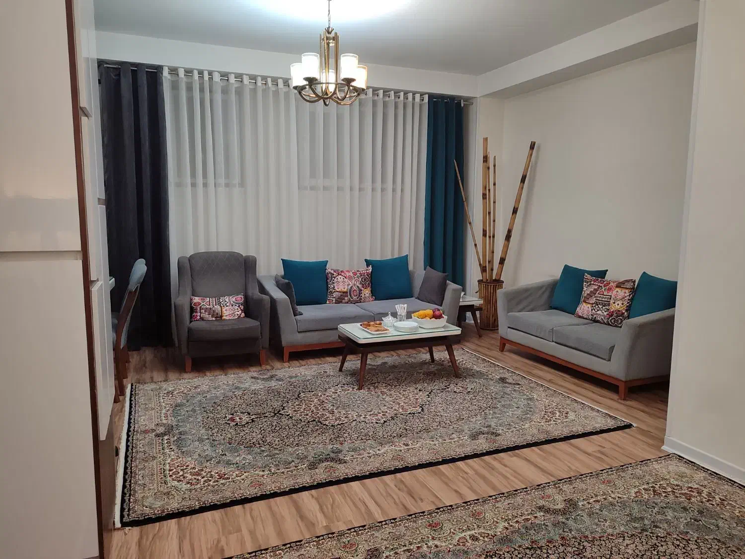 دوعدد والان پرده|پرده، رانر، رومیزی|قروه, |دیوار