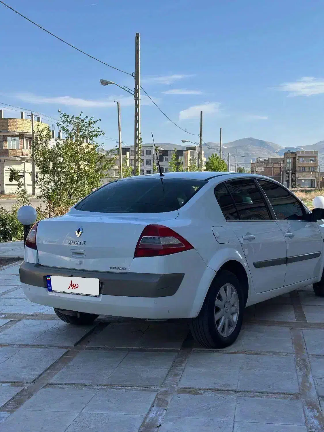 رنو مگان مونتاژ 2000cc، مدل ۱۳۹۰|خودرو سواری و وانت|ارومیه, |دیوار