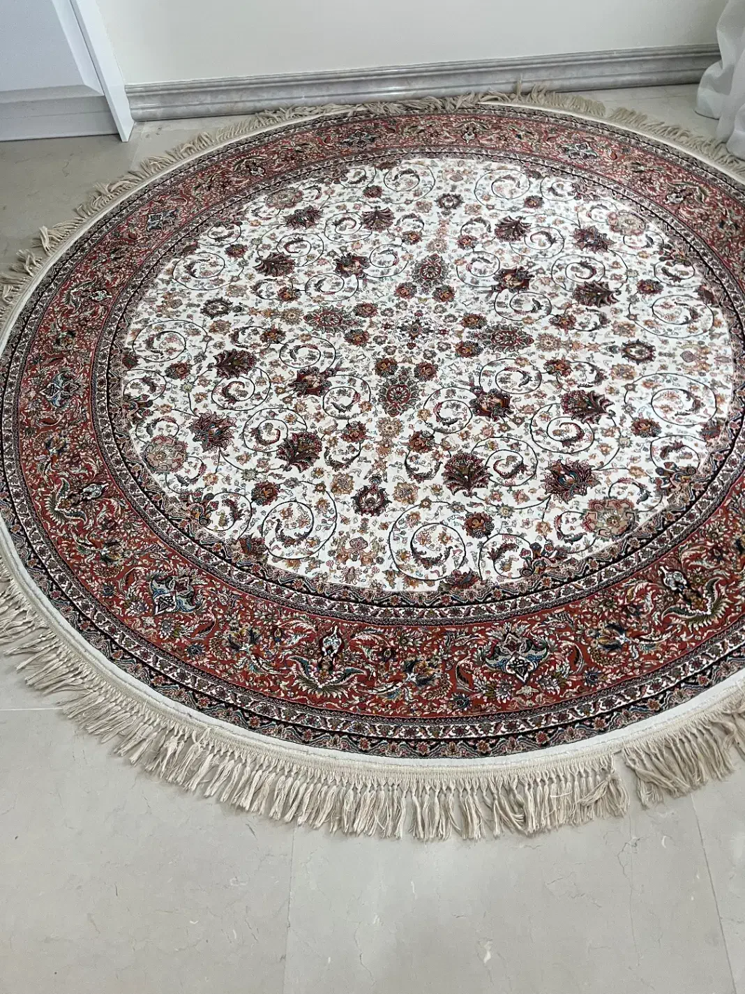 فروش فوری فرش دایره قطر ۲ متر|فرش|تهران, سعادت‌آباد|دیوار