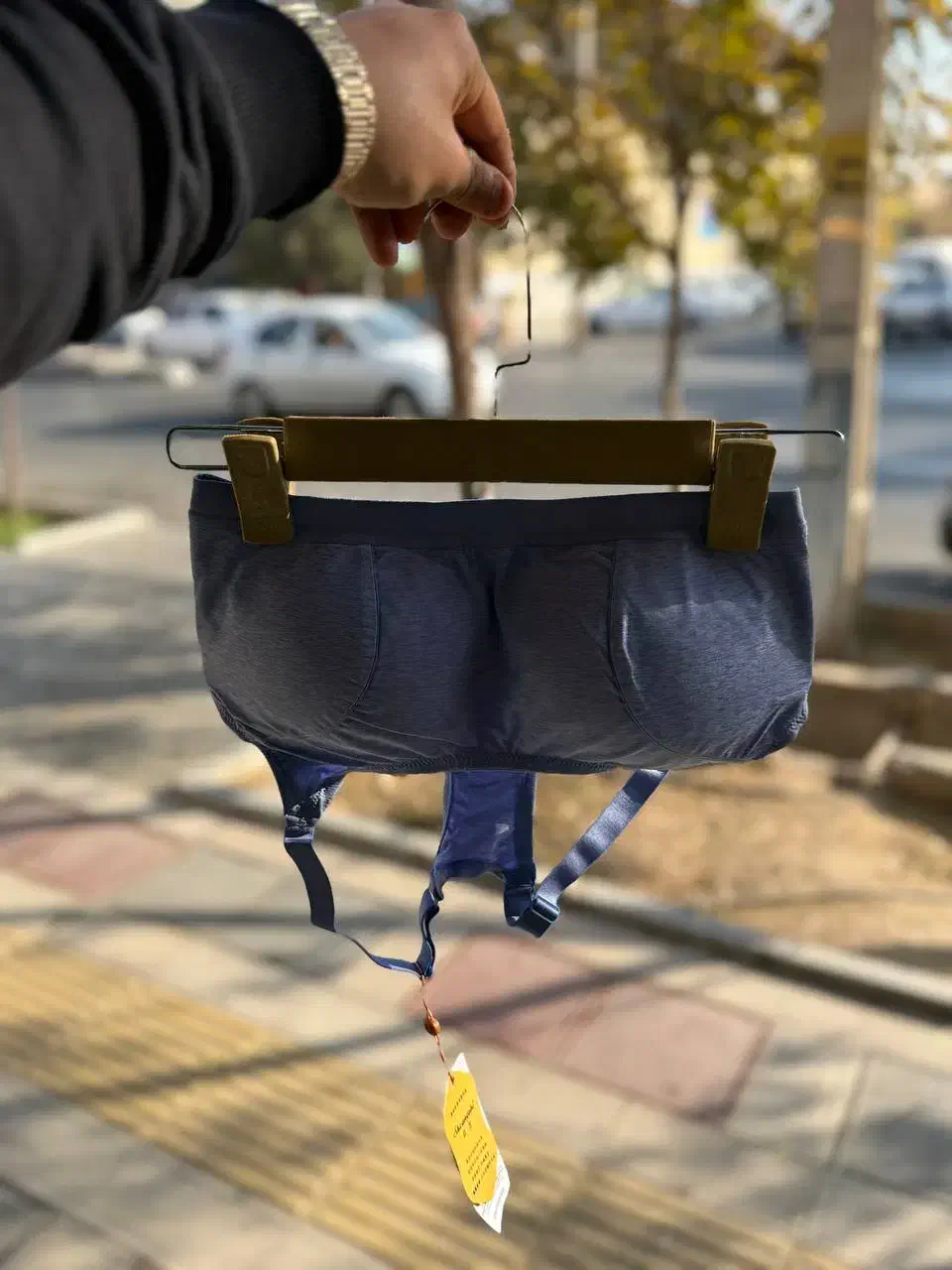 نیم تنه اسفنجی|لباس|قم, سالاریه|دیوار