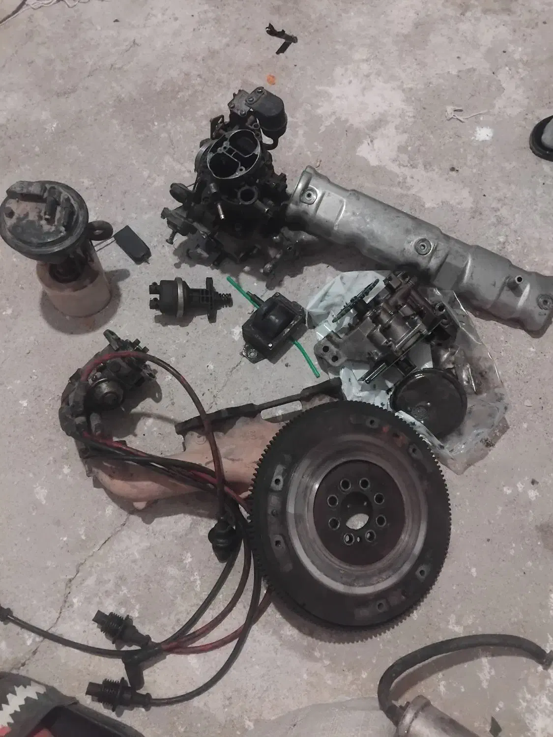 قطعات ماشین|قطعات یدکی و لوازم جانبی|اهر, |دیوار