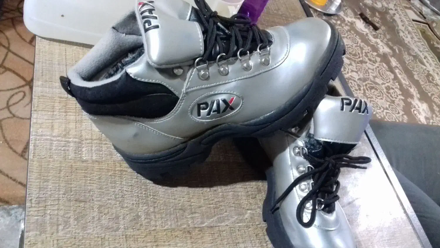 دوتا کفش نونو فقط۳۰۰|کیف، کفش، کمربند|شیراز, شریفآباد|دیوار