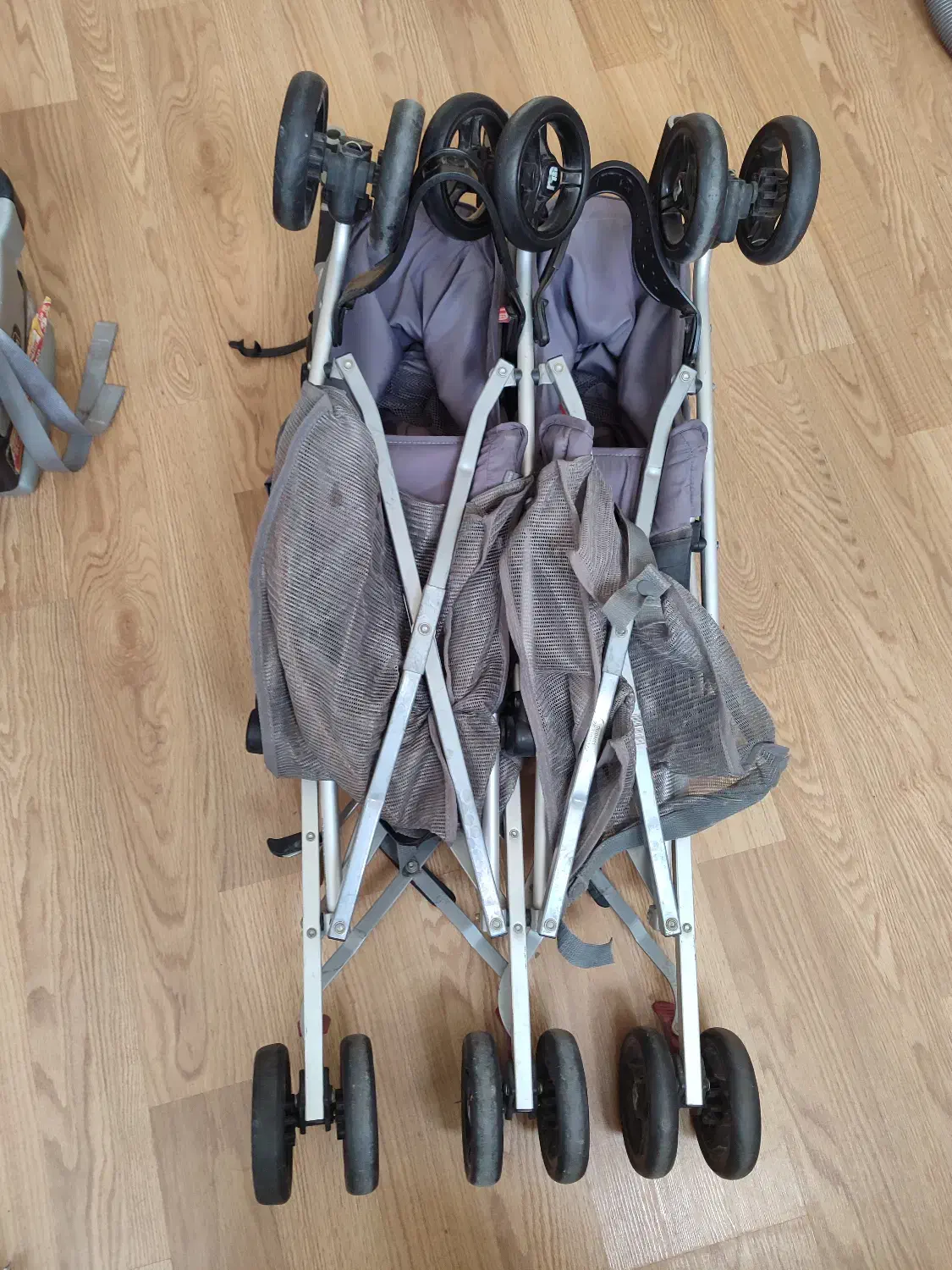 کالسکه کودک اصل مادرکر|کالسکه و لوازم جانبی|تبریز, |دیوار