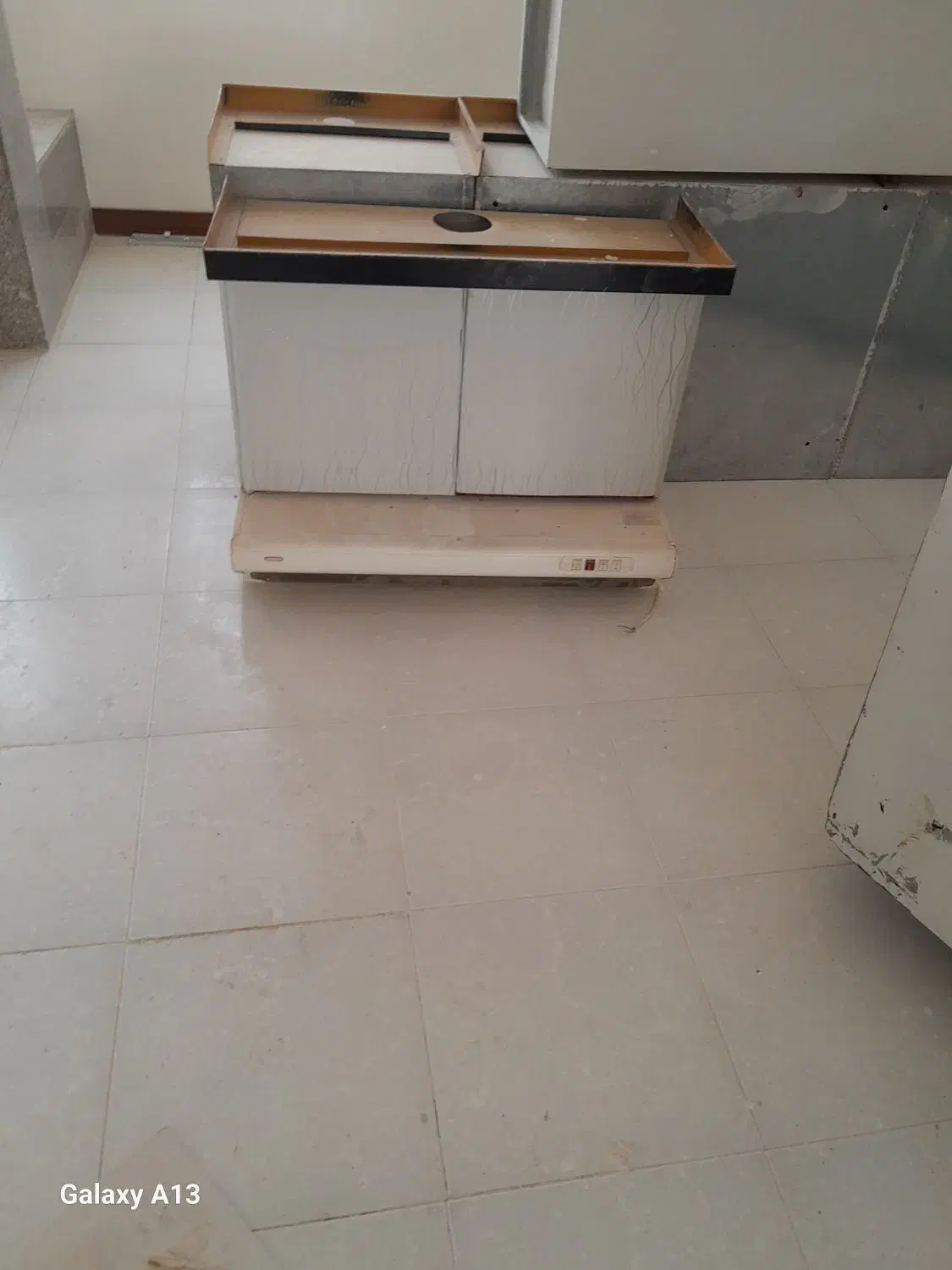 تعدادی کابینت فلزی|مصالح و تجهیزات ساختمان|نهاوند, |دیوار