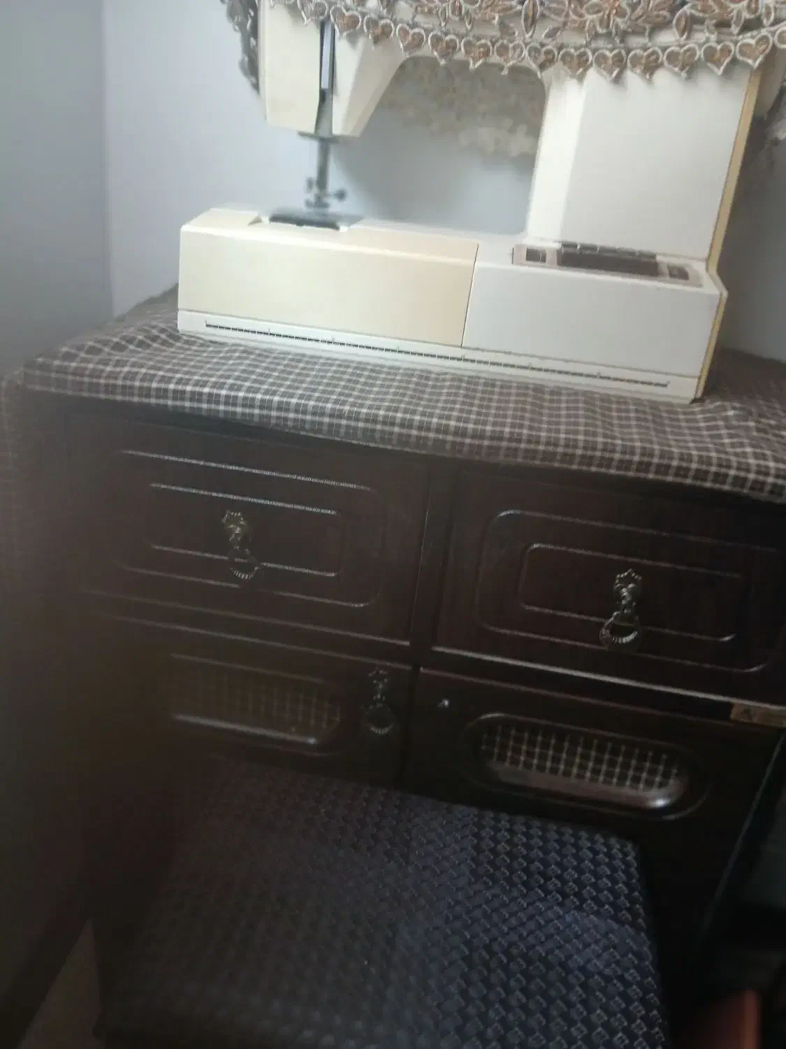 میز چرخ خیاطی|چرخ خیاطی و ریسندگی|آسارا, |دیوار