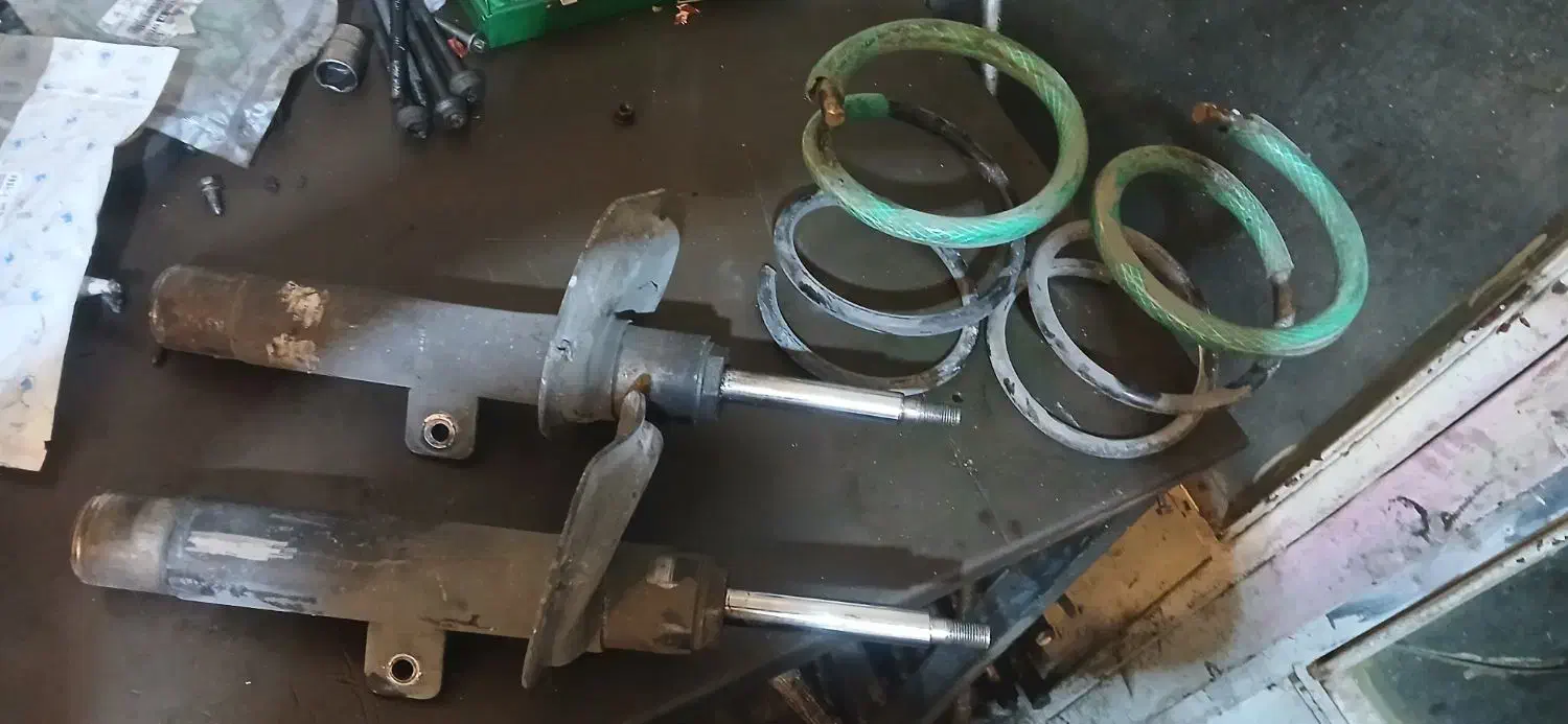 کمک فنر|قطعات یدکی و لوازم جانبی|تبریز, |دیوار