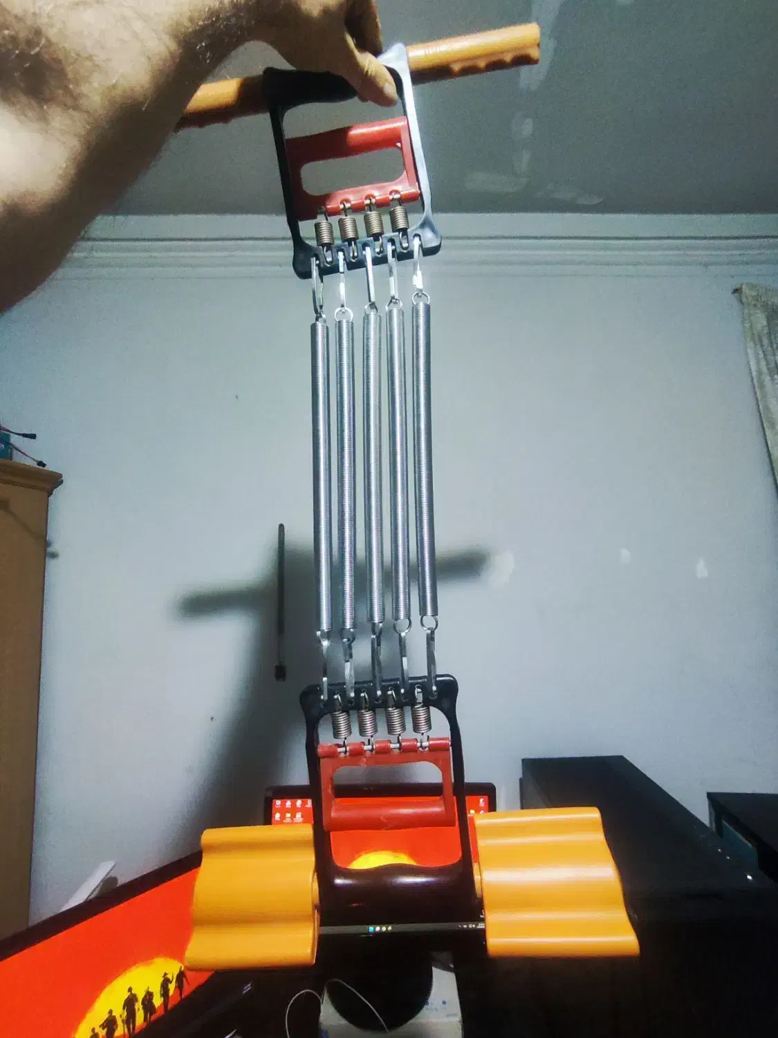 فنر ورزشی|تجهیزات ورزشی|رشت, نظری|دیوار