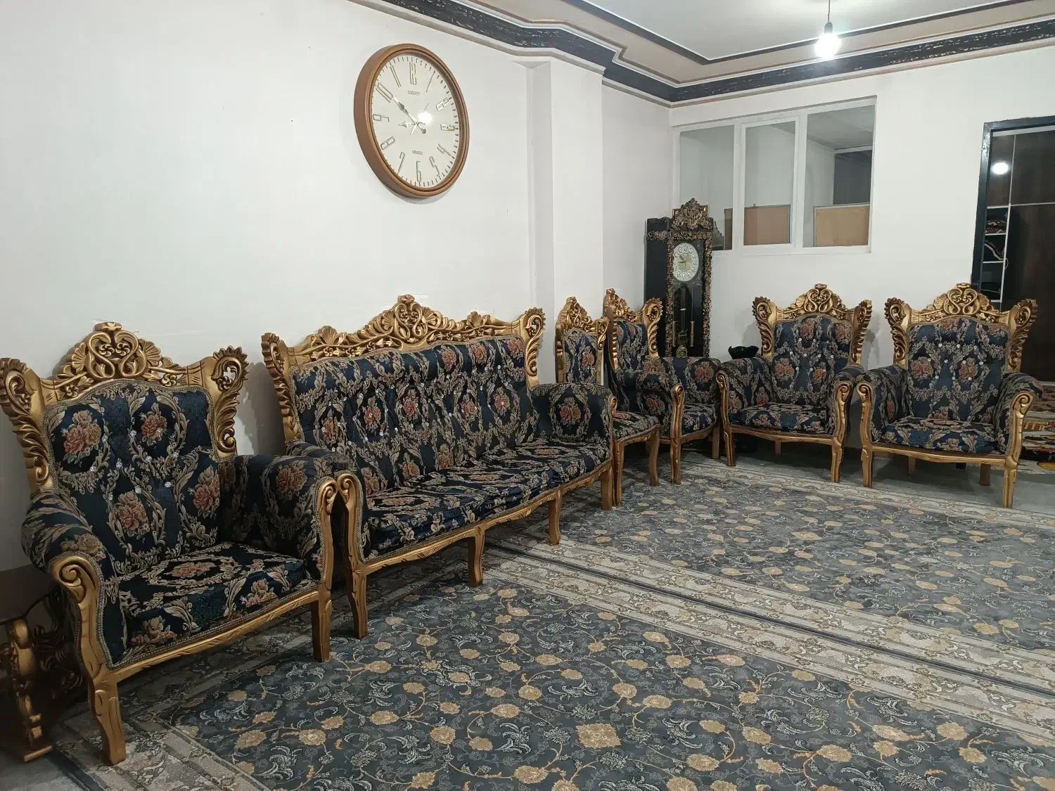 مبل 9نفره سلطنتی سفارشی|مبلمان خانگی و میز عسلی|مریوان, |دیوار