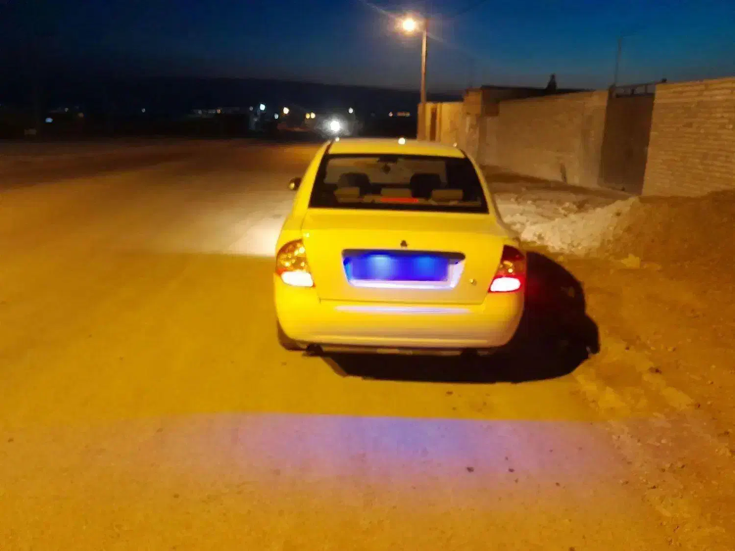 تیبا صندوق دار مدل ۱۴۰۰|خودرو سواری و وانت|مشهد, توس (بلوار توس)|دیوار