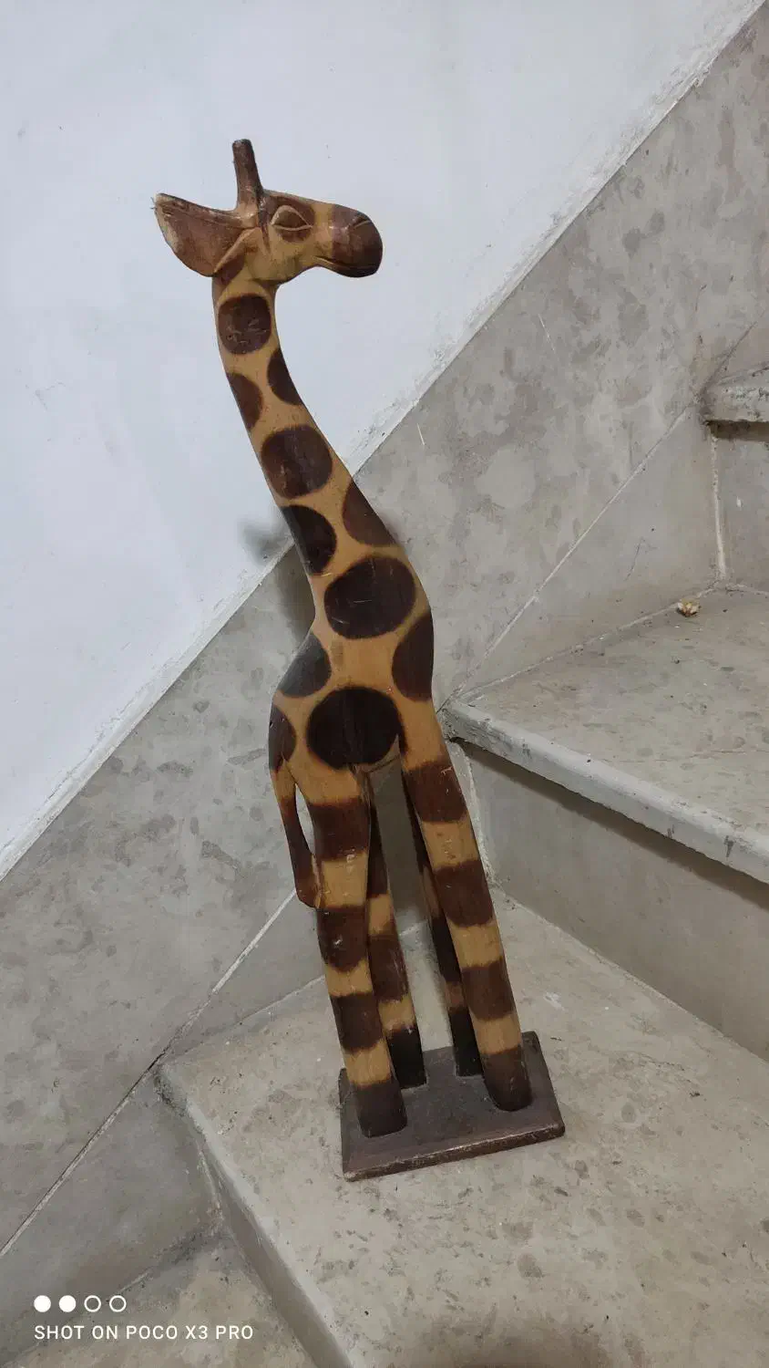 مجسمه چوبی|مجسمه، تندیس، ماکت|بابل, |دیوار