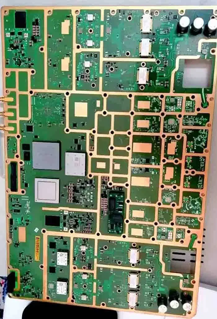 ضایعات بردهای الکترونیکی صنعتی و کامپیوتری|قطعات و لوازم جانبی رایانه|سنندج, |دیوار