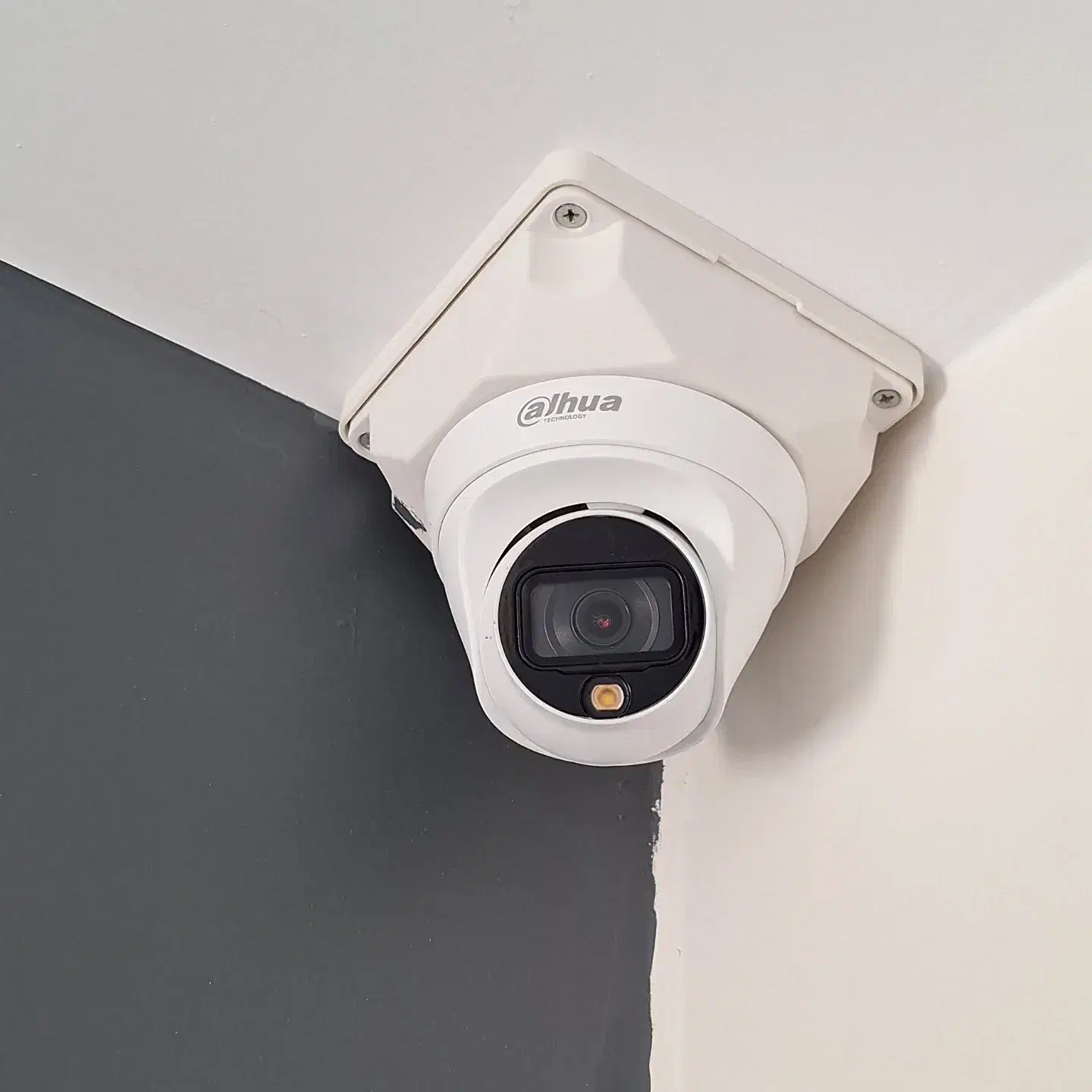 فروش و نصب دوربین مداربسته ، دزدگیر ، مودم|دوربین مداربسته|فیروزآباد (فارس), |دیوار