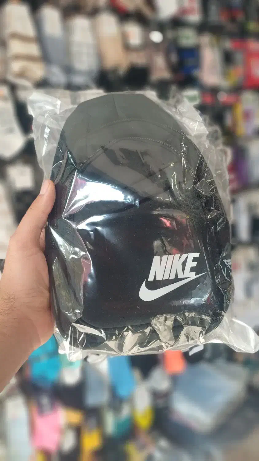 بادی بگ|کیف، کفش، کمربند|مشهد, هنرور|دیوار