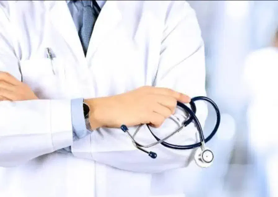 پزشک عمومی برای شیفت عصر درمانگاه|استخدام درمانی، زیبایی، بهداشتی|محمدشهر, شهرک پیام (مهرالبرز)|دیوار