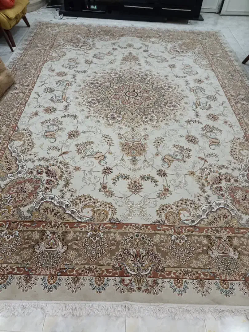 فرش مبلمان ولوازم خانگی میز تلویزیون مرتب تمیز|مبلمان خانگی و میز عسلی|شیراز, گلدشت معالیآباد|دیوار