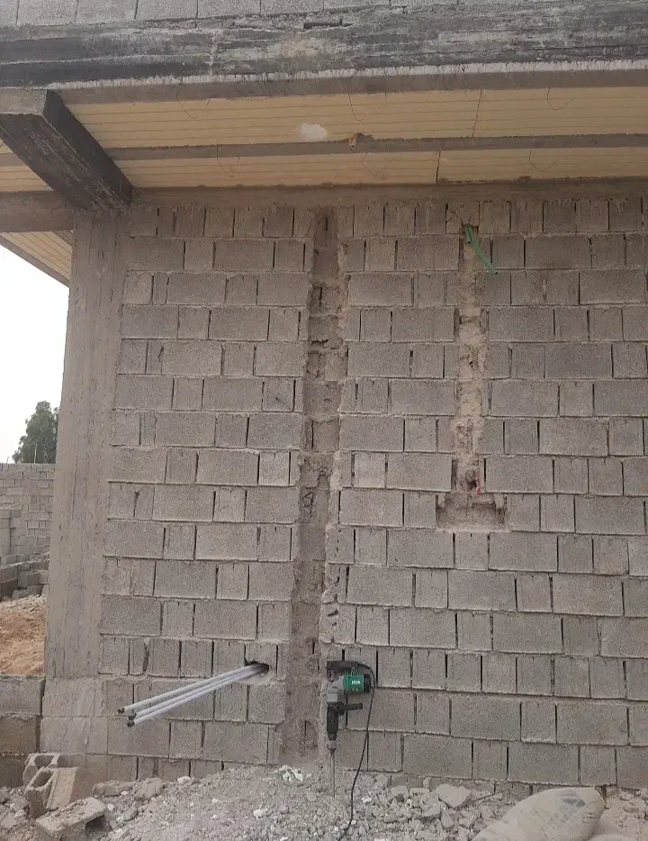 تخریب کاری،گردبر،سمباده، آهن بری سنگ بری|خدمات پیشه و مهارت|برازجان, |دیوار