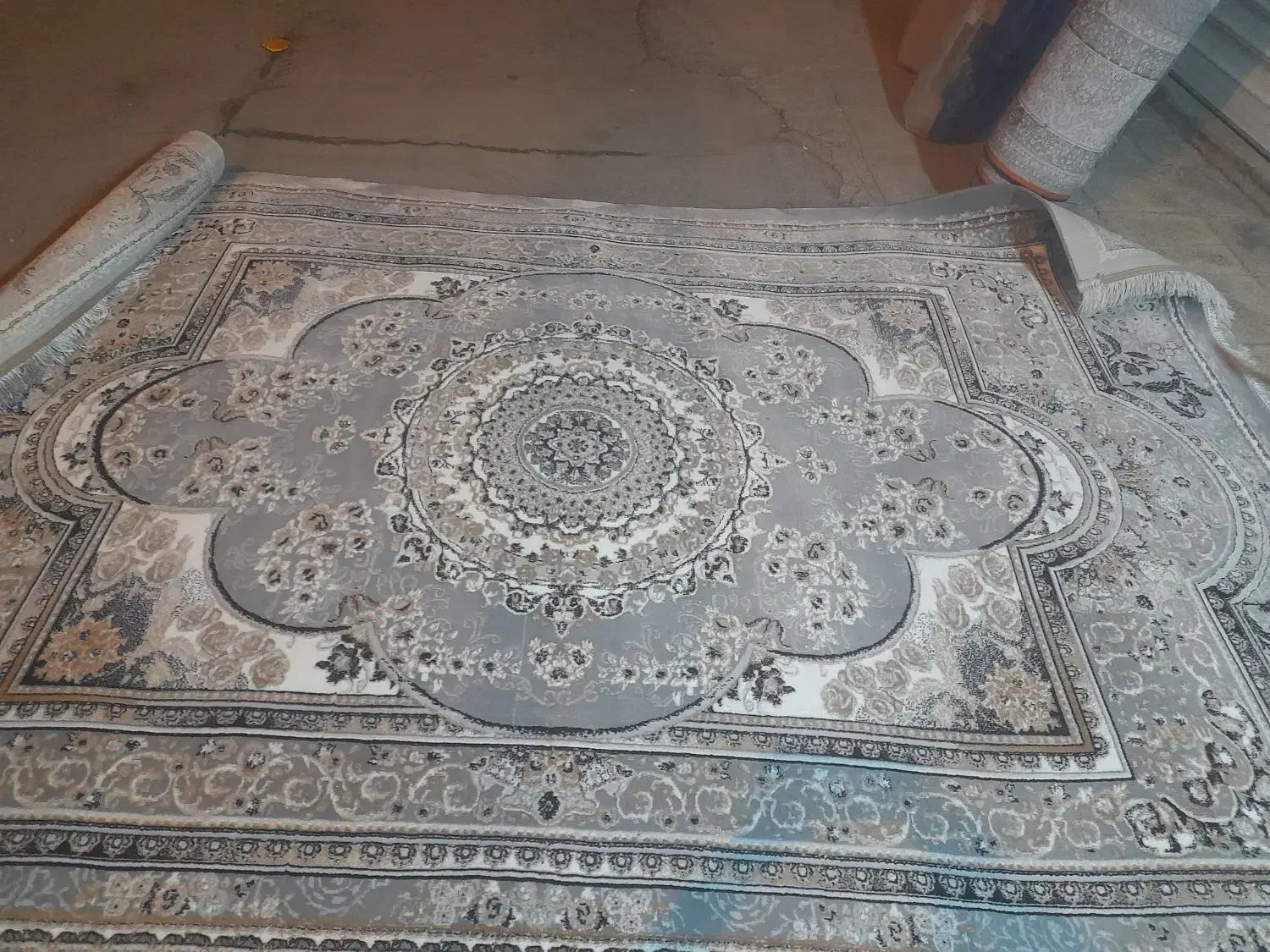 قالی بابهترین قیمت به صورت نقداقساط|فرش|مرودشت, ابوذر جنوبی|دیوار