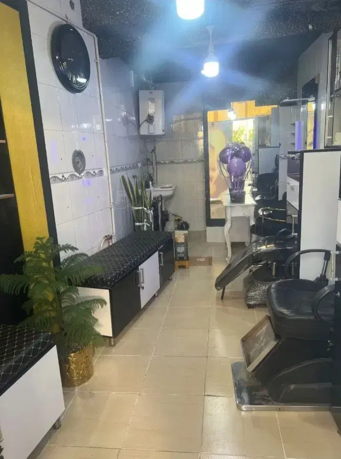 اجاره مغازه به متراژ حدود 25 متر|اجارهٔ مغازه و غرفه|شیراز, شهرک بهار|دیوار