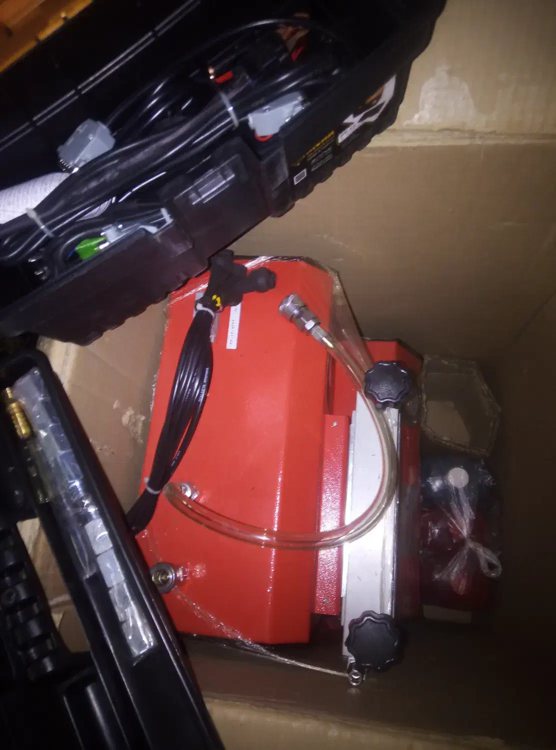 انژکتورشور ثمین|ابزارآلات|قنوات, |دیوار