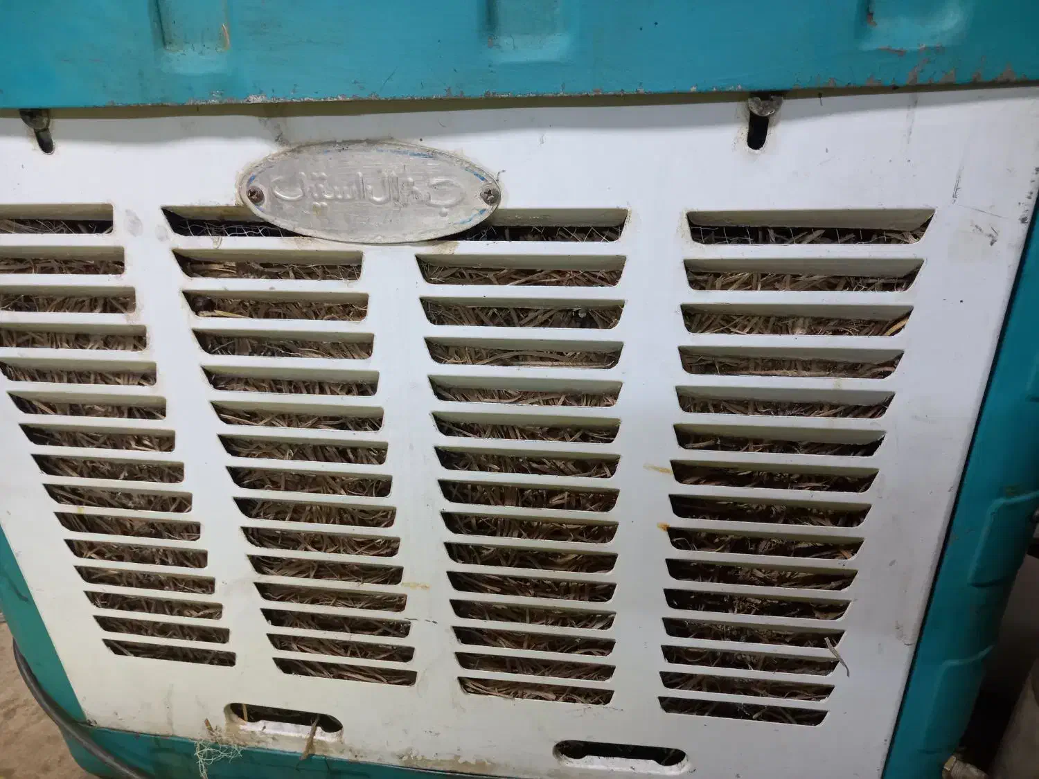 کولر آبی|کولر آبی|الیگودرز, |دیوار