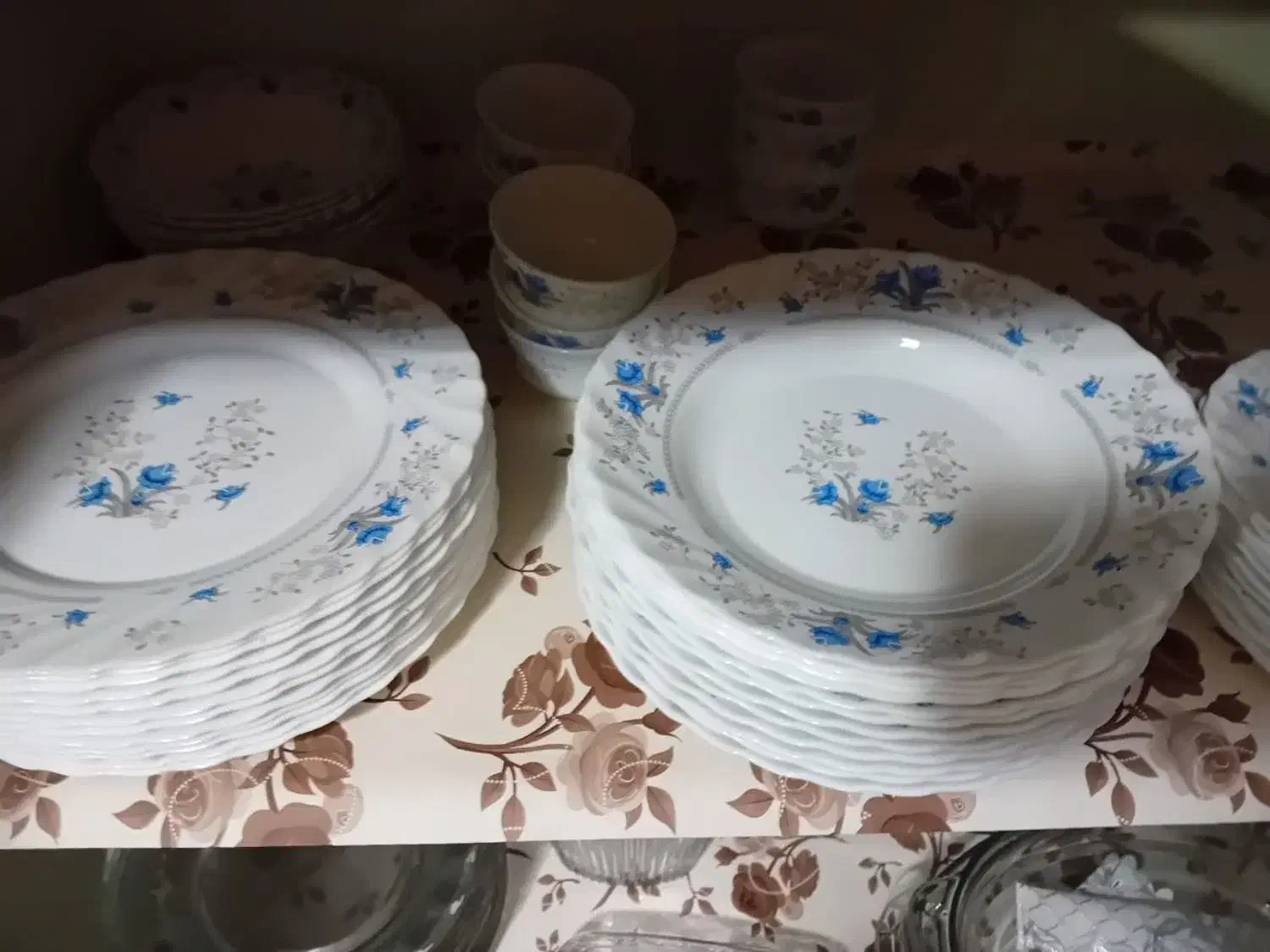 ظروف پذیرای پارس اوپال گل آبی دوازده نفره|ظروف سرو و پذیرایی|دماوند, گیلاوند|دیوار