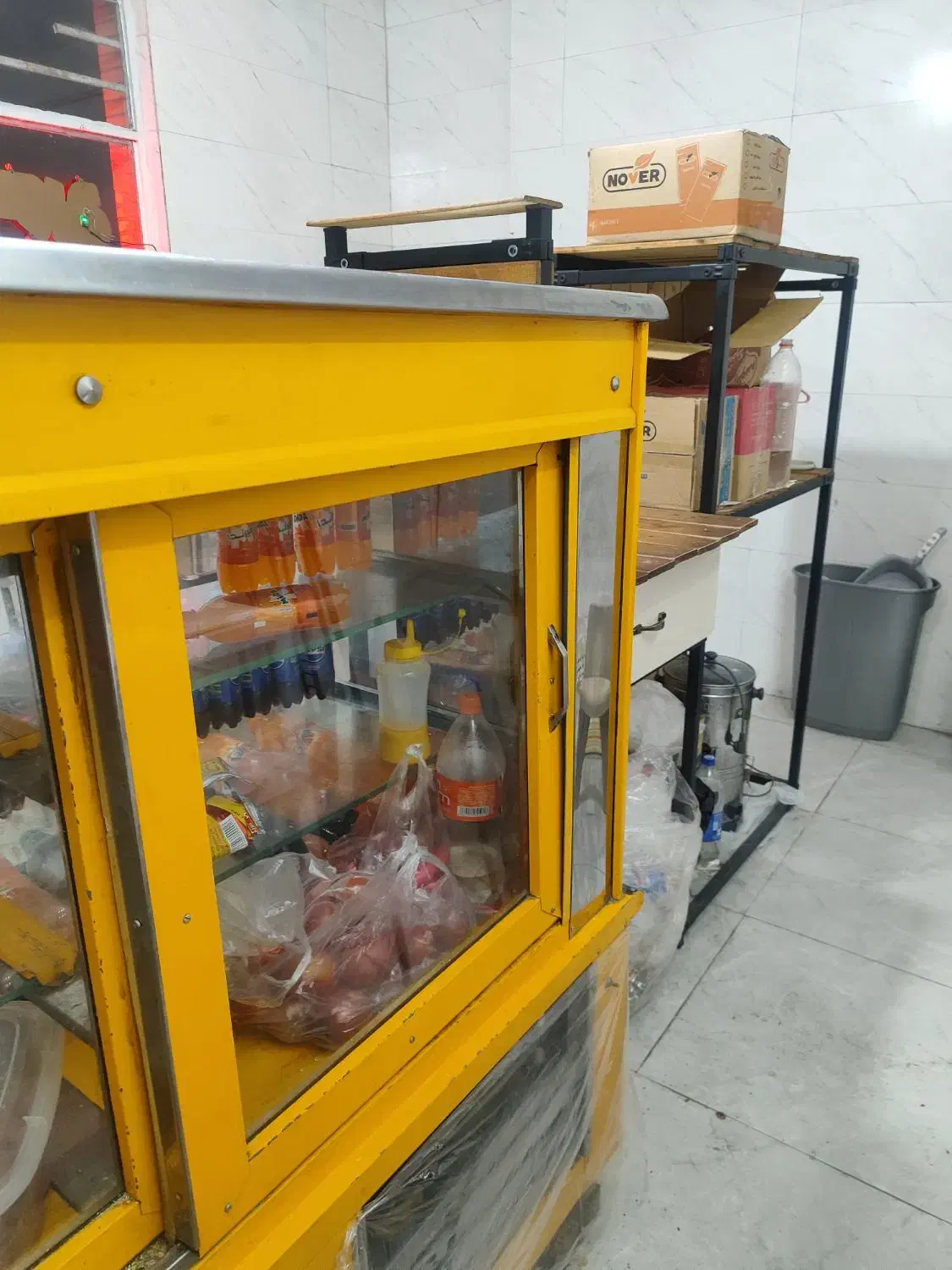 فروش وسایل ساندویچی|فروشگاه و مغازه|آران و بیدگل, |دیوار