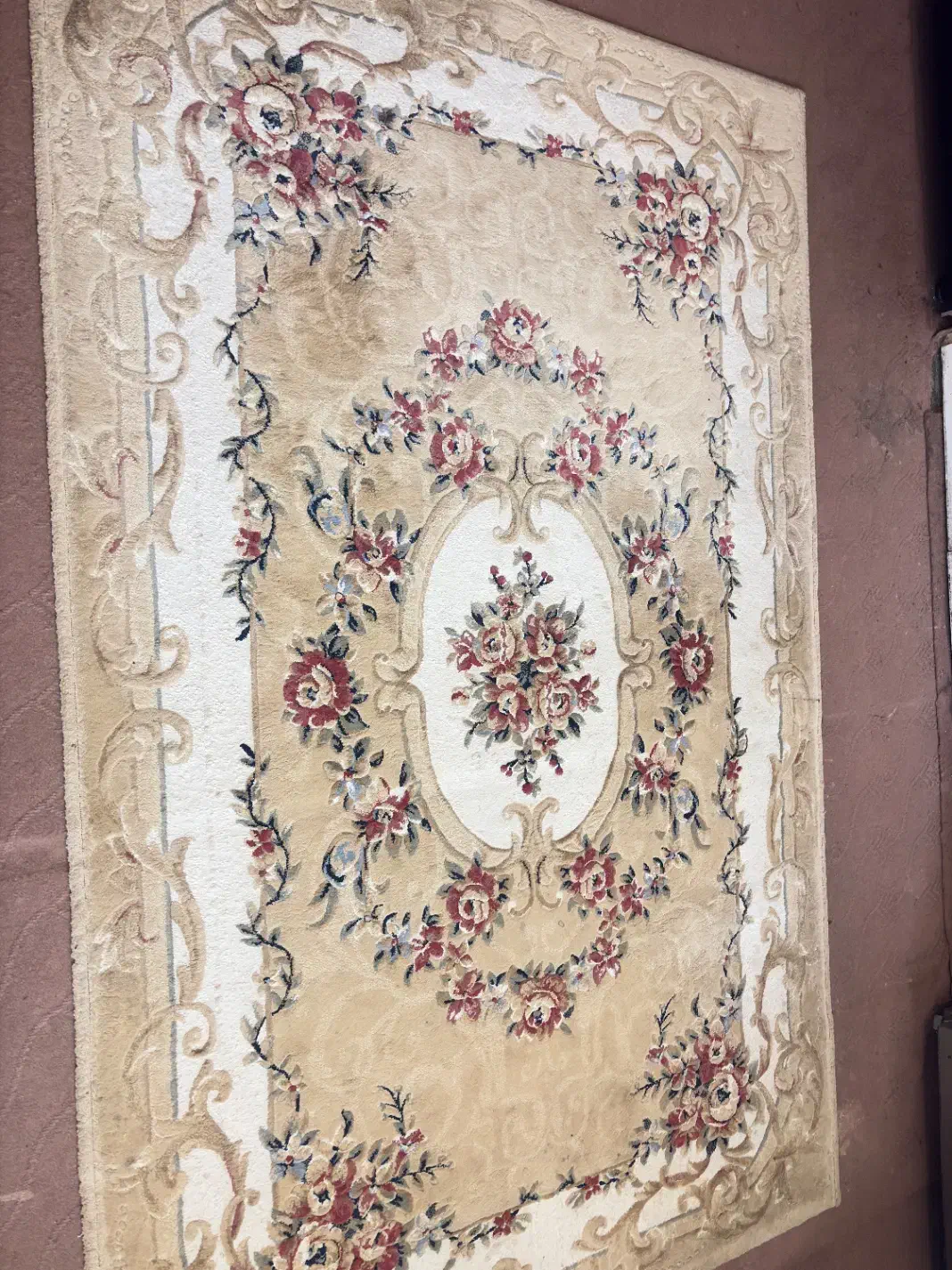 یک فرش ۴ متری برجسته یک ۶ متری ماشینی|فرش|تبریز, |دیوار