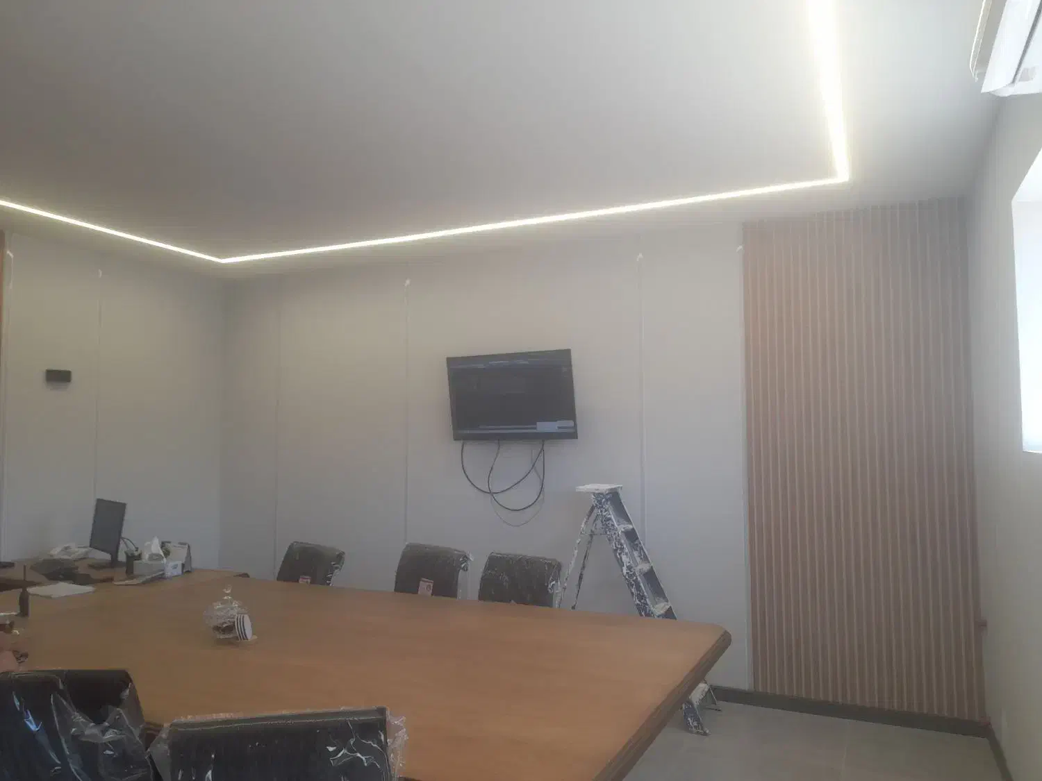 نقاشی ساختمان نقاش ساختمان رنگ آمیز|خدمات پیشه و مهارت|گلبهار, شهر جدید گلبهار|دیوار