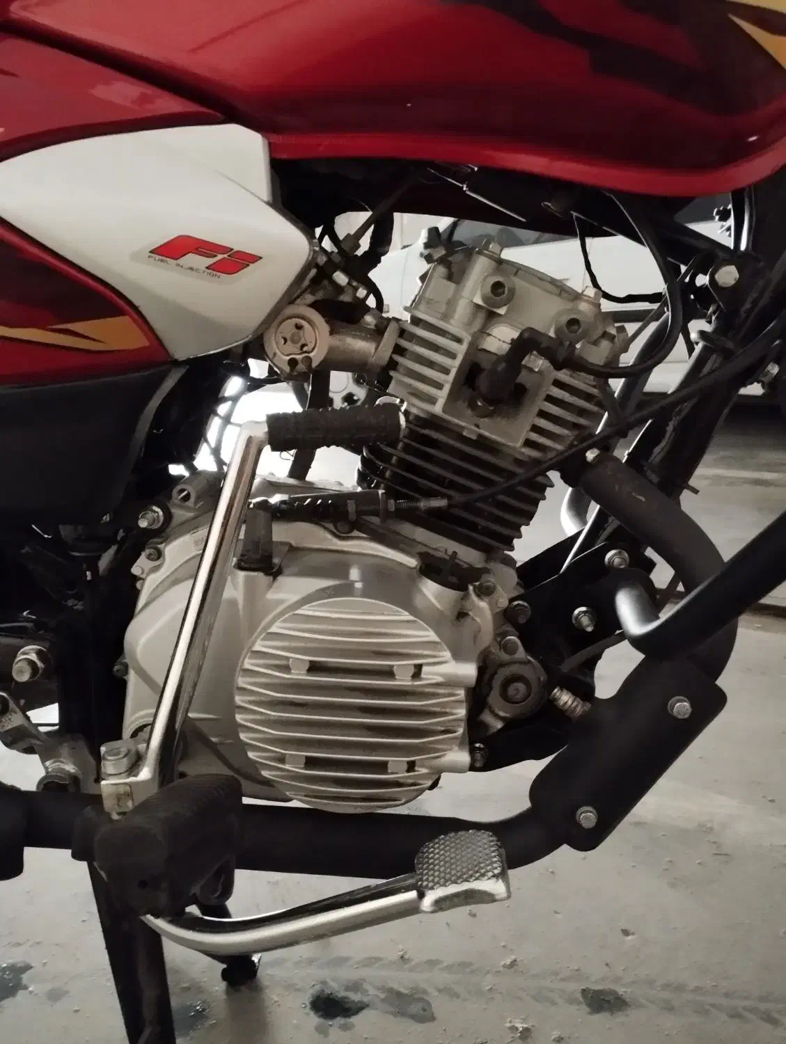 موتور سالم و کاری|موتورسیکلت|ری, سیزده آبان|دیوار