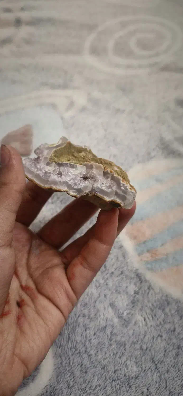 سنگ آمیتیست|جواهرات|چناران, |دیوار