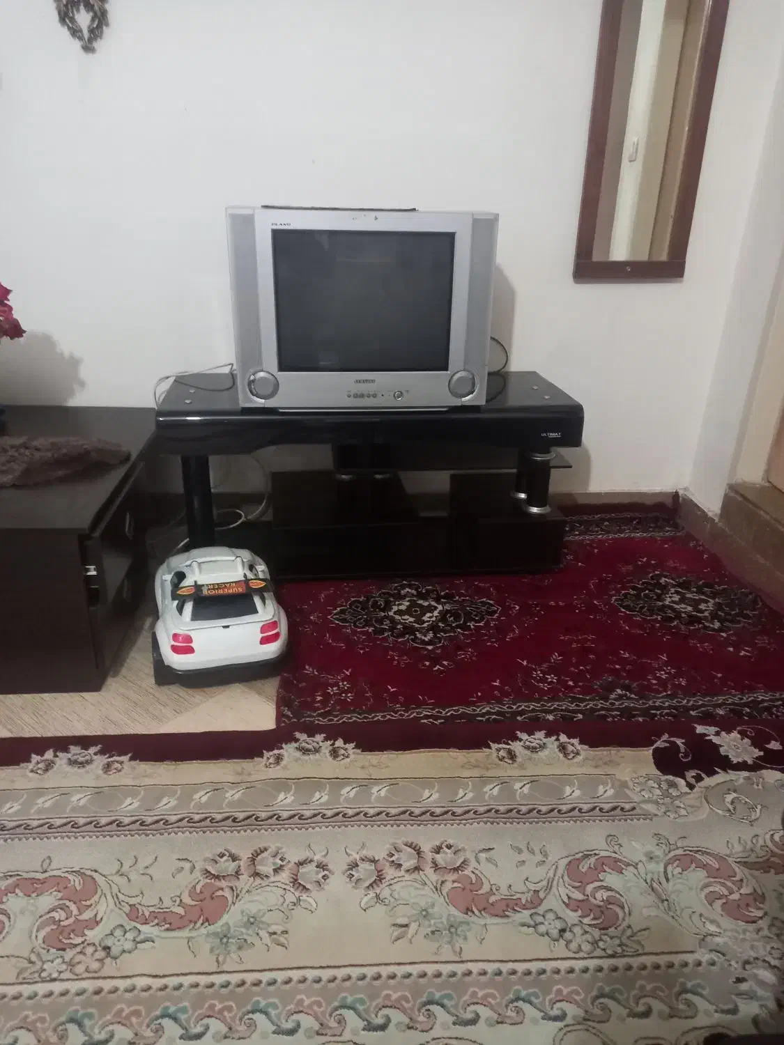 تلویزیون بازیر تلویزیون ودیجیتال به فروش میرسد|تلویزیون و پروژکتور|الیگودرز, |دیوار