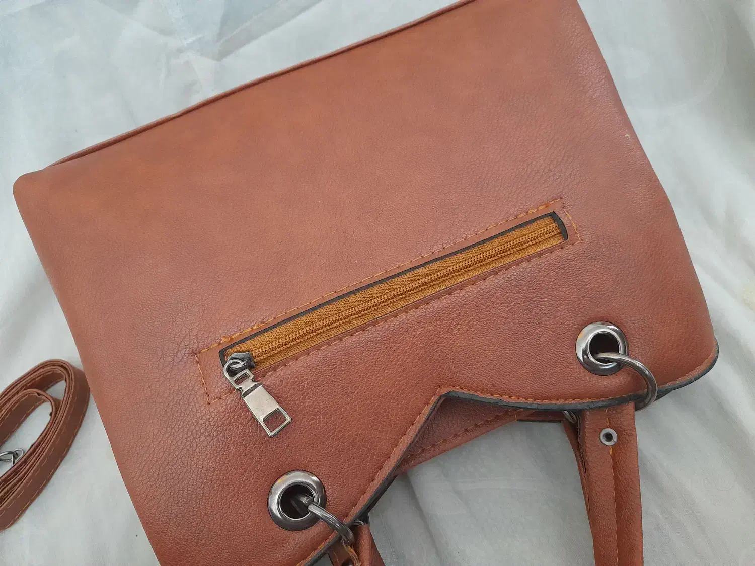 کیف دوشی و دستی قیمت مناسب|کیف، کفش، کمربند|جهرم, |دیوار