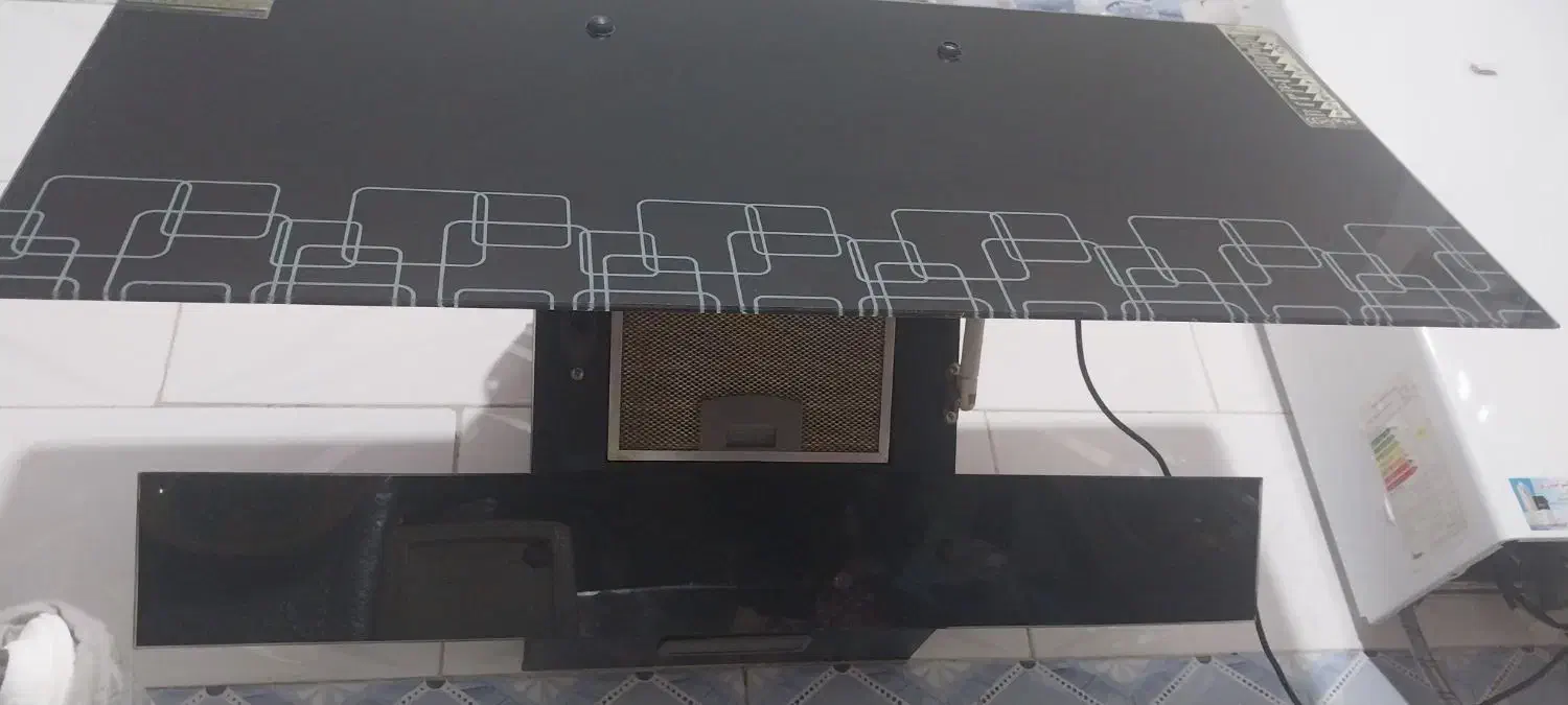 هود|هود|خوی, |دیوار