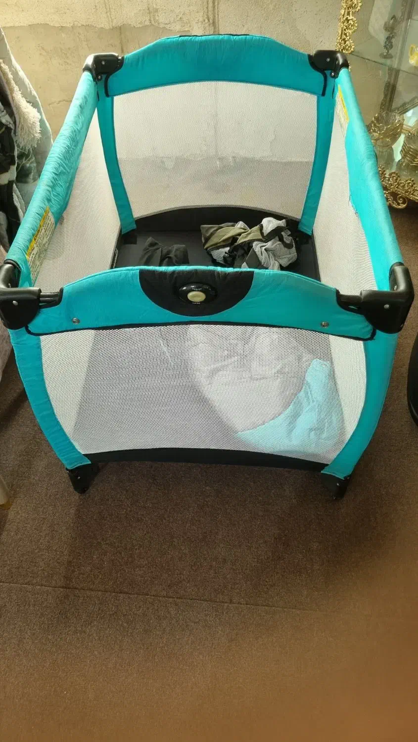 تخت پارک کودک آمریکایی|تخت و صندلی بچه|ارومیه, |دیوار