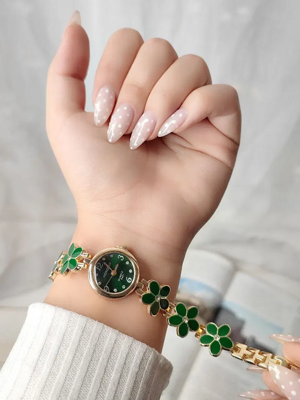 ساعت زنانه بابونه HONGRUI 2002309078|ساعت|تبریز, |دیوار