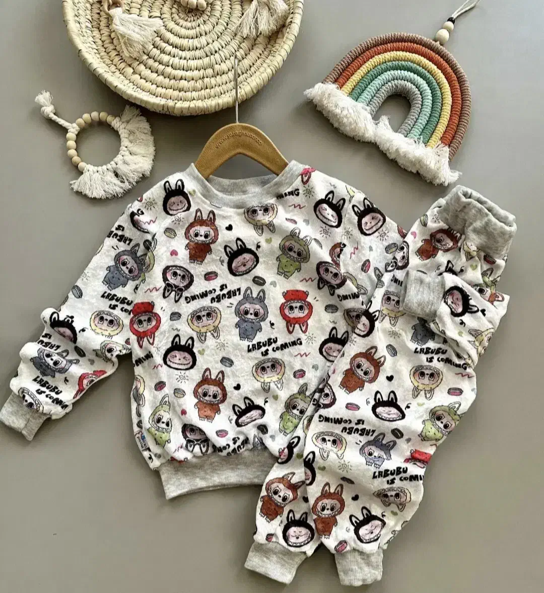 لباسهای دخترانه و پسرانه شیک|کفش و لباس بچه|مشهد, ایثارگران|دیوار