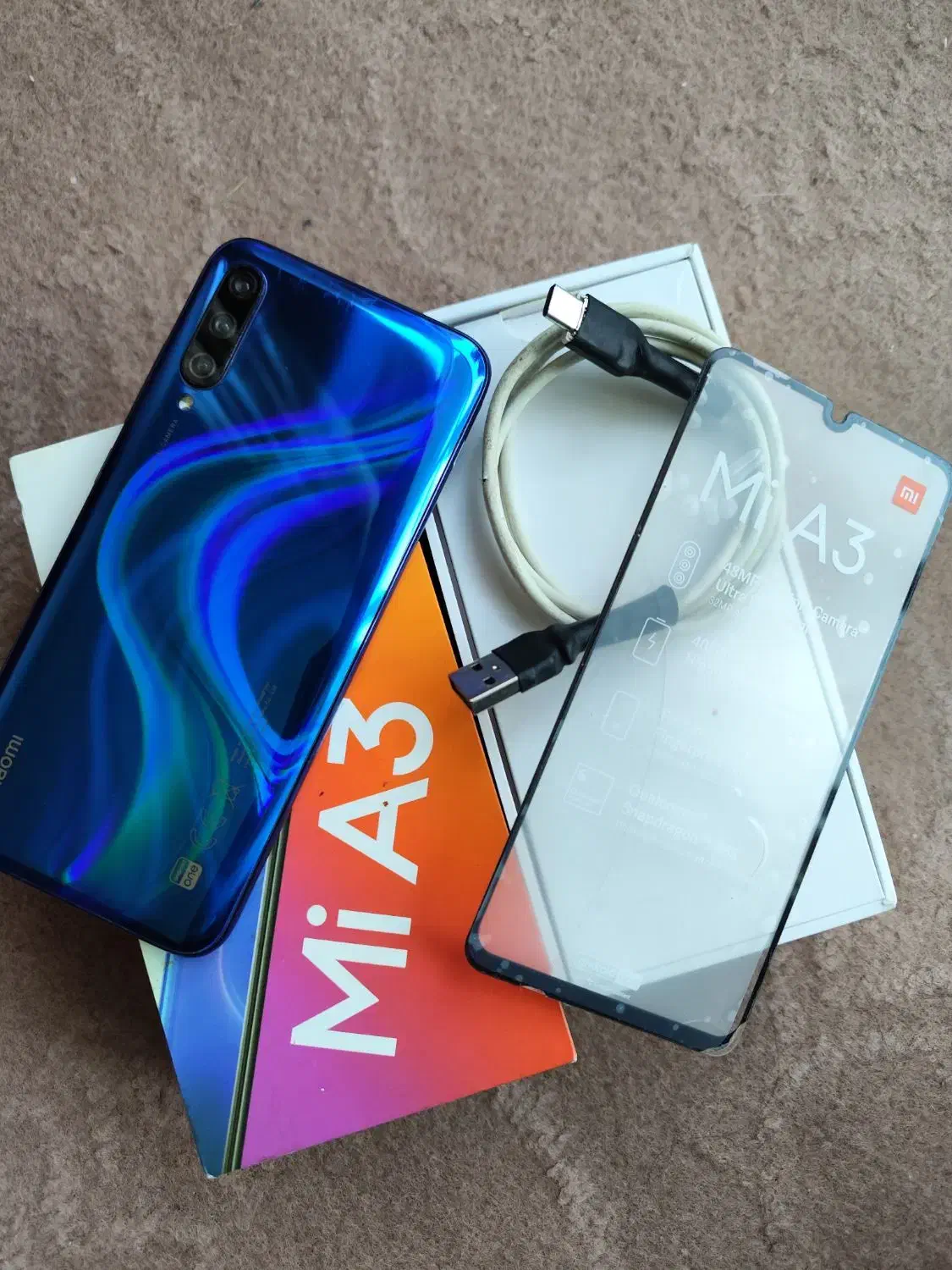 گوشی شیاومی mi A3 حافظه 128 گیگ تمیز|موبایل|گناباد, |دیوار