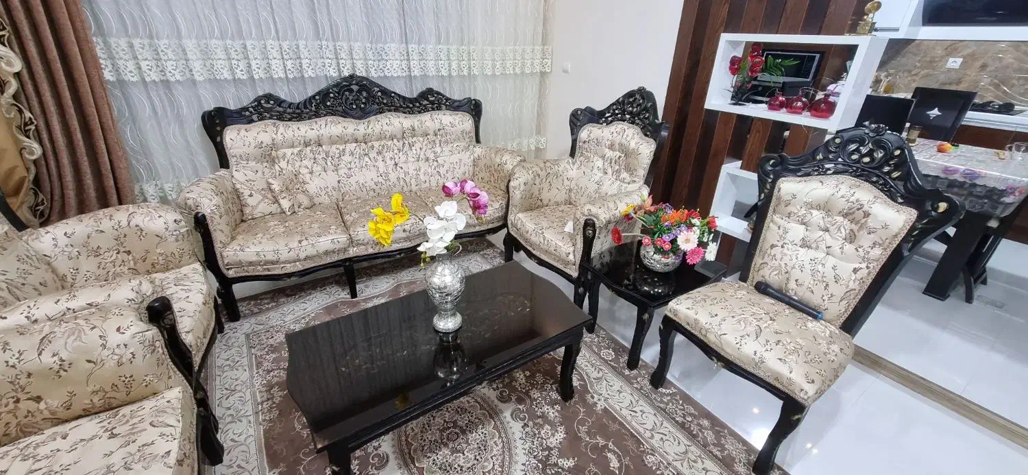 مبل استیل ۹ نفره با میز جلو مبلی و عسلی، در حد نو|مبلمان خانگی و میز عسلی|خرمدره, |دیوار