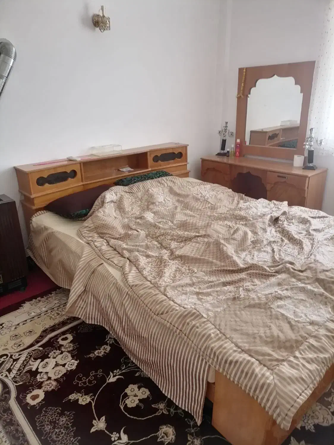 تخت خواب|تخت و سرویس خواب|زواره, |دیوار