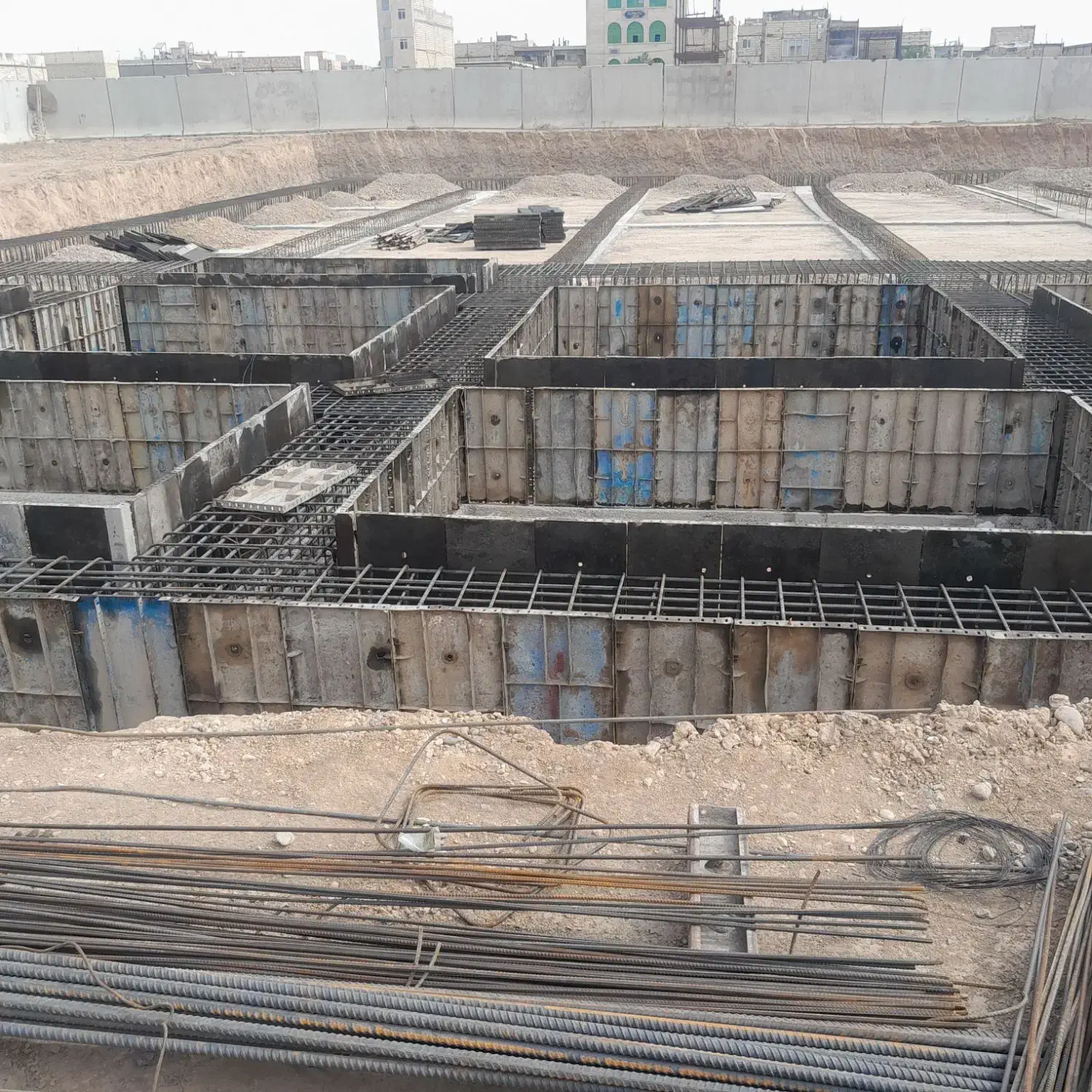 ارماتوربندی وقالبندی فلزی|خدمات پیشه و مهارت|صحنه, |دیوار