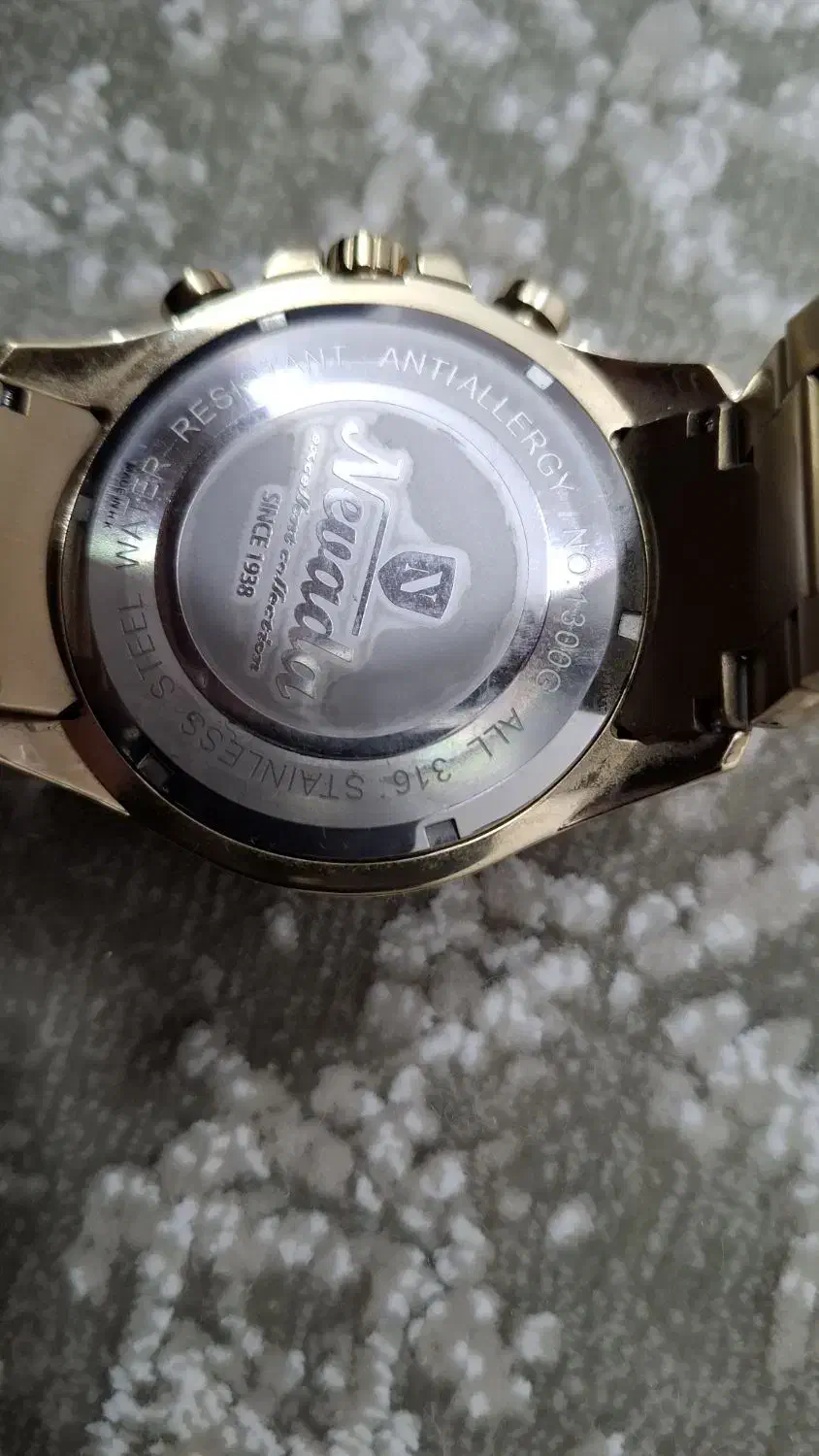 ساعت سه موتوره نوادا اصل سویس|ساعت|محمدشهر, محمدشهر|دیوار