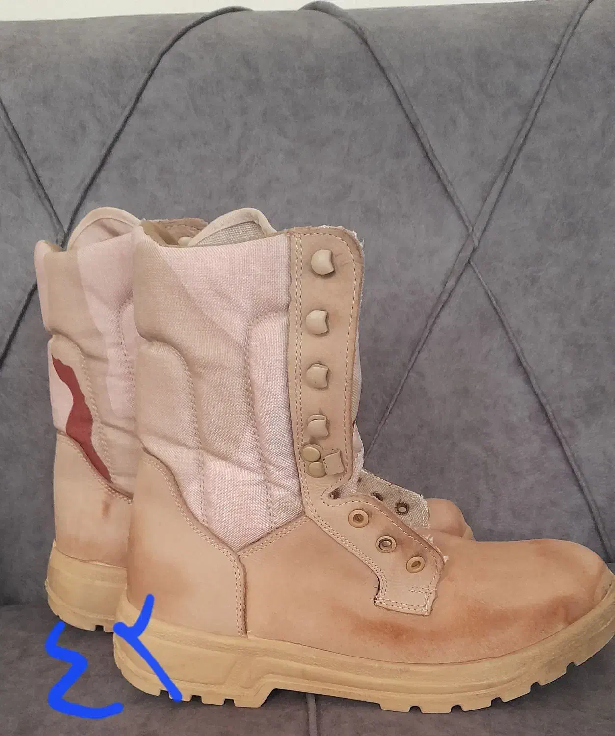 لباس نظامی ،پوتین|لباس|دهلران, |دیوار