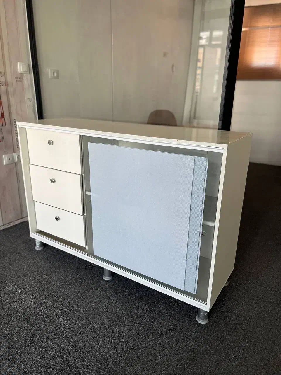 میز کنسول|بوفه، ویترین، کنسول|تهران, هروی|دیوار