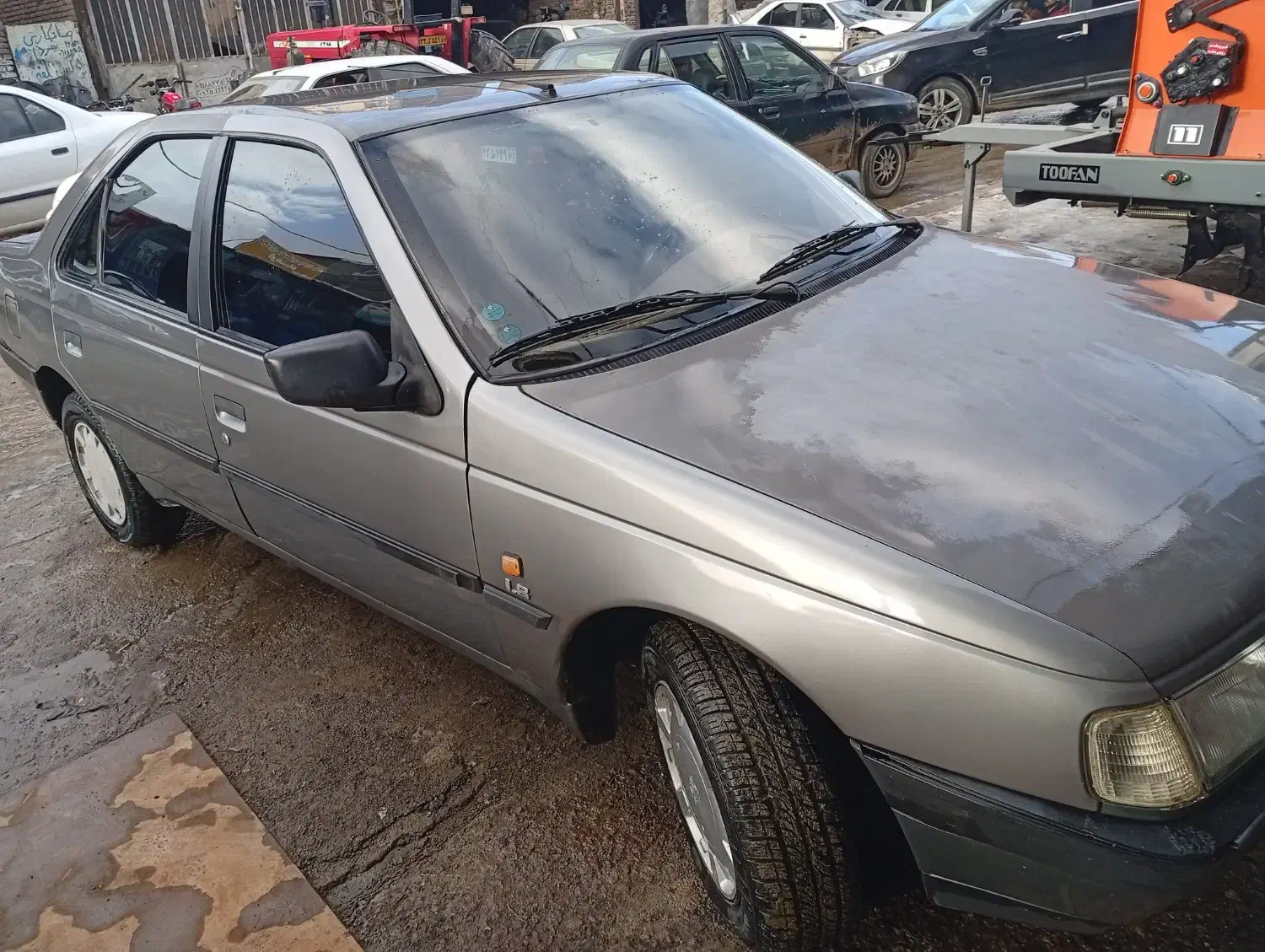 پژو ۴۰۵ خاکستری مدل۹۲|خودرو سواری و وانت|دیواندره, |دیوار