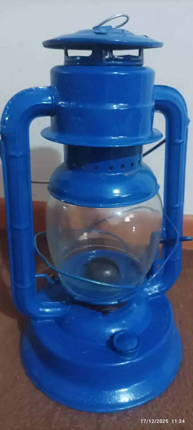 چراغ دستی نفتی قدیمی یا فانوسی|کلکسیون اشیاء عتیقه|سبزوار, توحیدشهر|دیوار